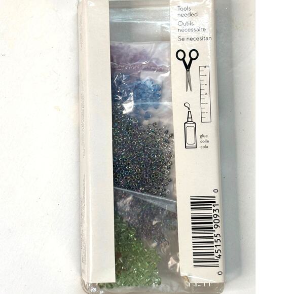 Beaded Fashion Bracelet Kit Heart Floral Purple Blue Intricate Elegant - Picture 3 of 3